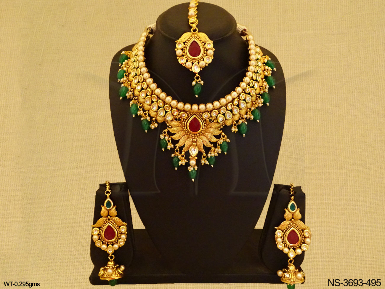 Traditional Antique Necklace Set